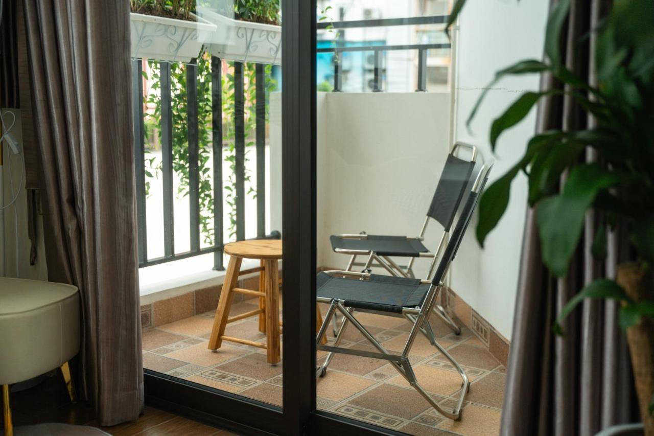 T98 Westlake Trich Sai - Tay Ho Center Lake View Studio 하노이 외부 사진