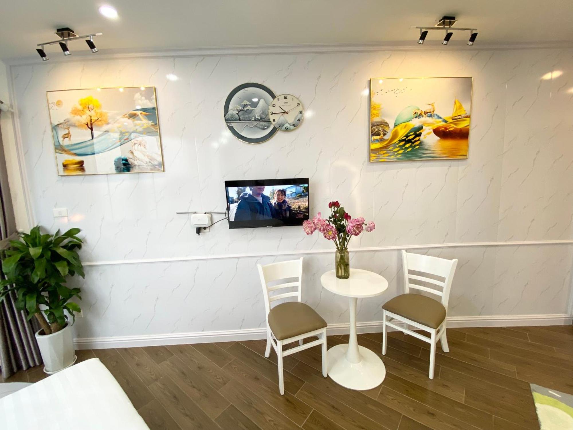 T98 Westlake Trich Sai - Tay Ho Center Lake View Studio 하노이 외부 사진